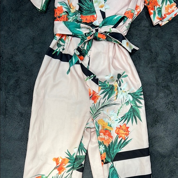 Floral Jumpsuit - Picture 3 of 7